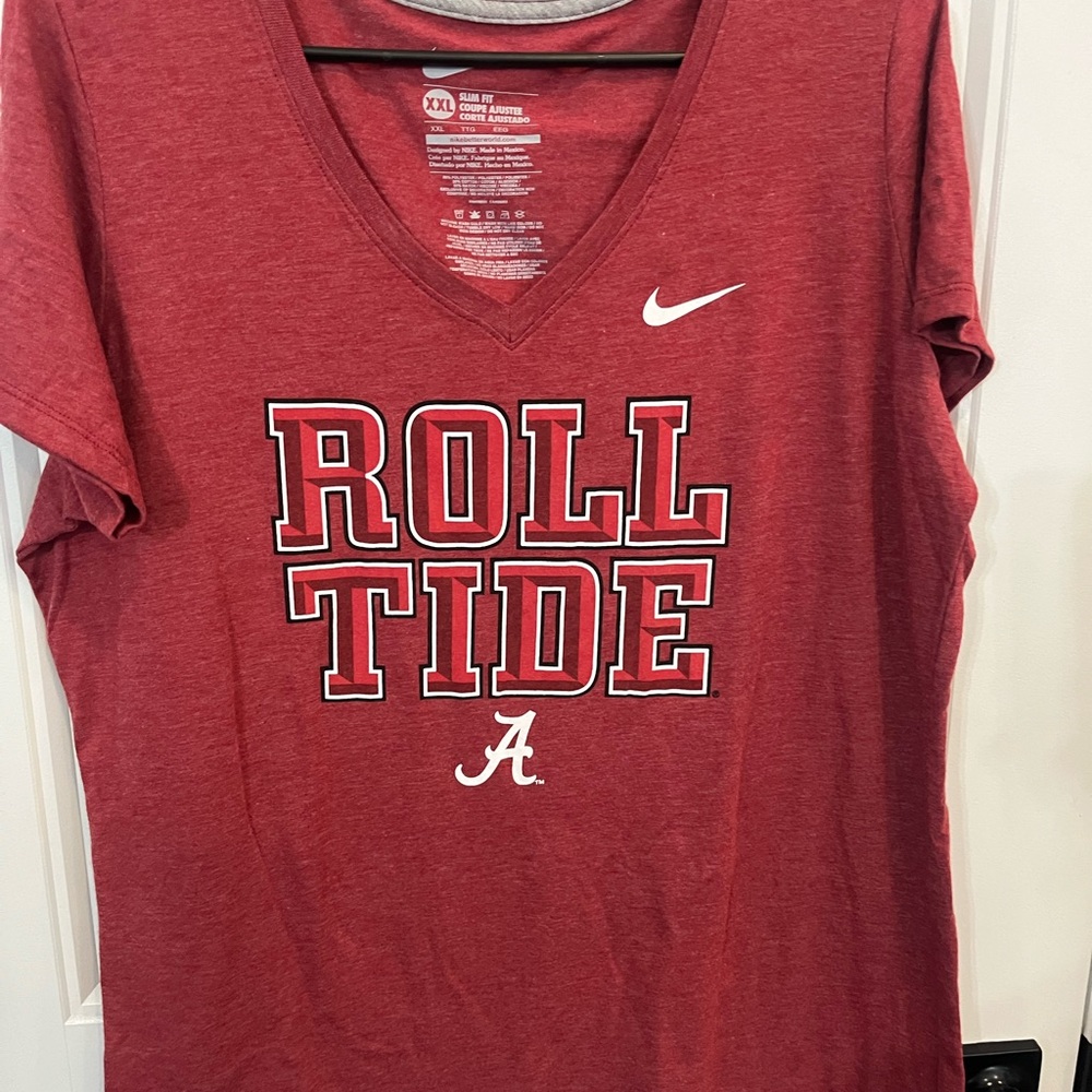 Nike Alabama Roll Tide v neck women's XXL